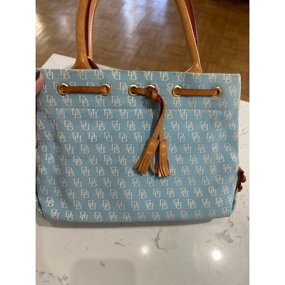 Vintage Y2K Dooney & Bourke Baby Blue Canvas and Leather Tassel Bag, EUC - Picture 3 of 9